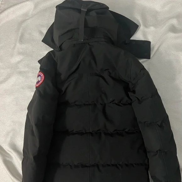 Authentic Canada Goose Wyndham Parka Jacket